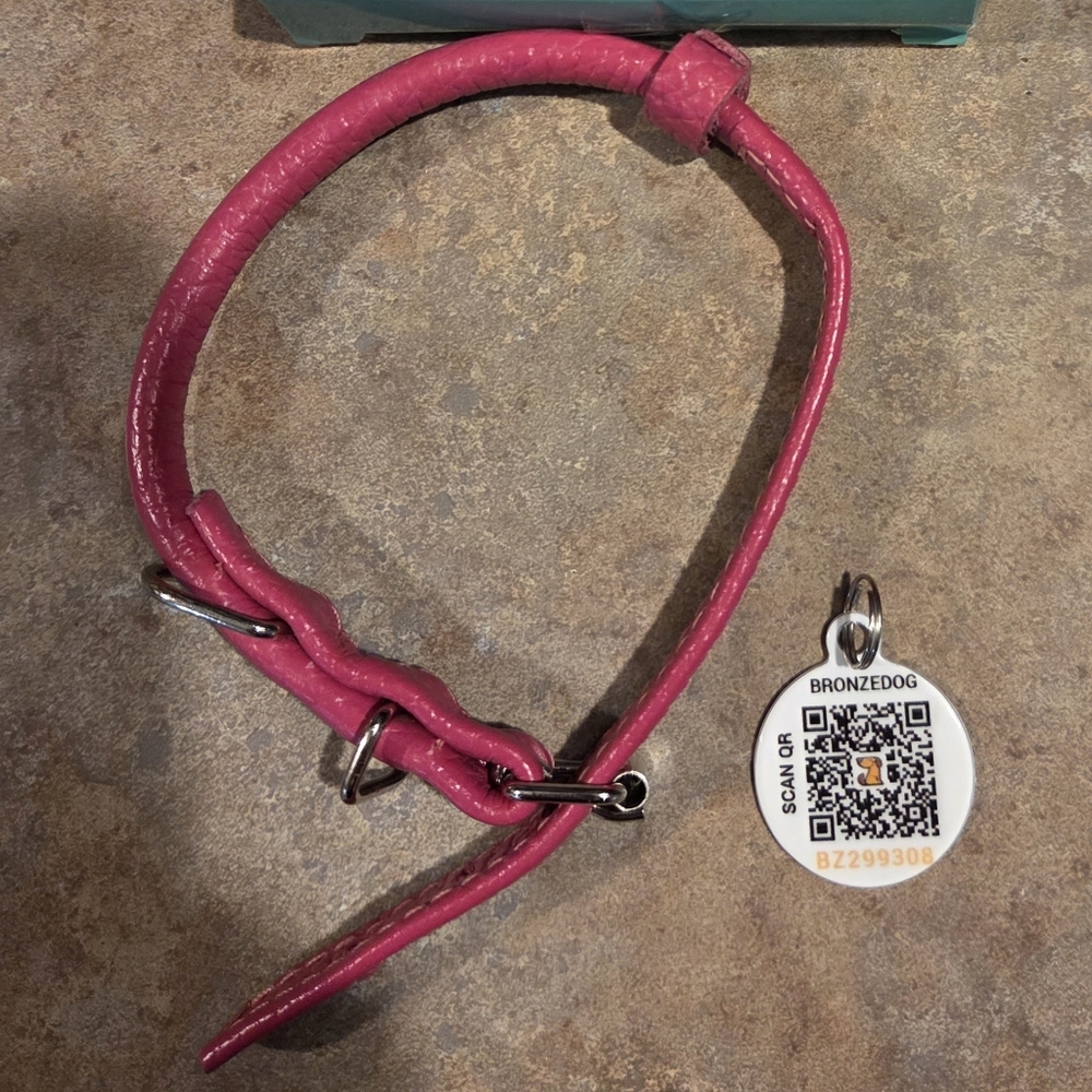 Bronzedog Pink Leather Dog Collar (Christmas Time!!!)